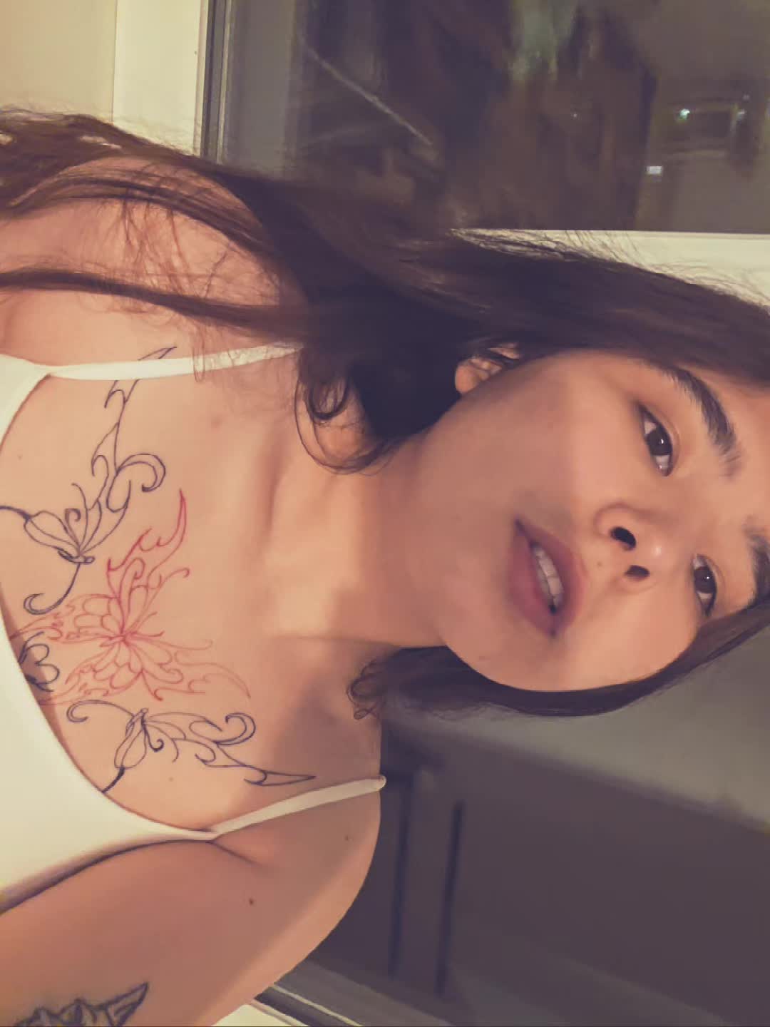 @_lisa_