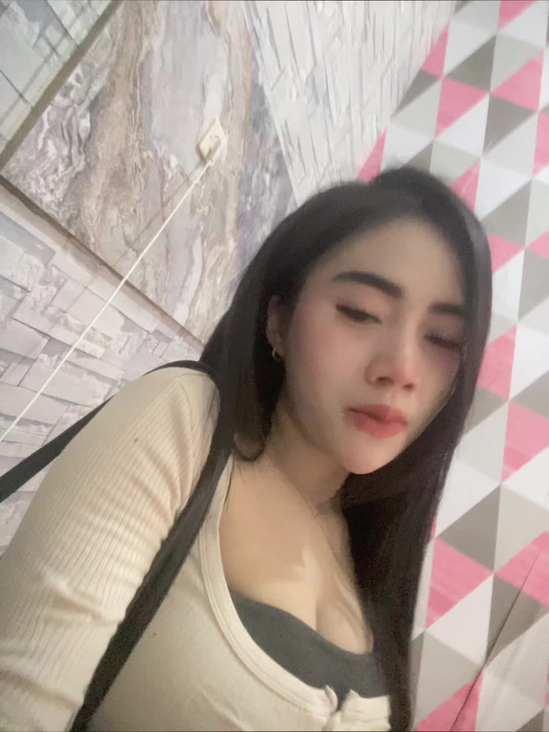 @noviaayu