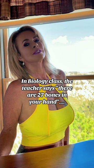 @Yoursexybree