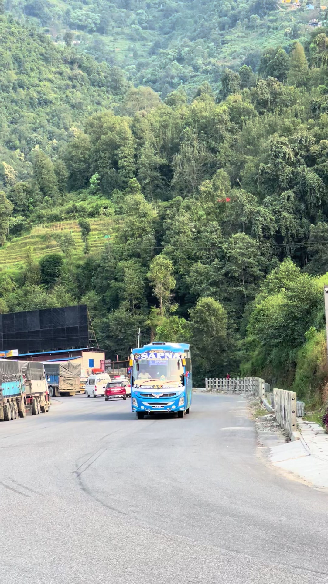 @Deluxe Bus Of Nepal🇳🇵🇳🇵