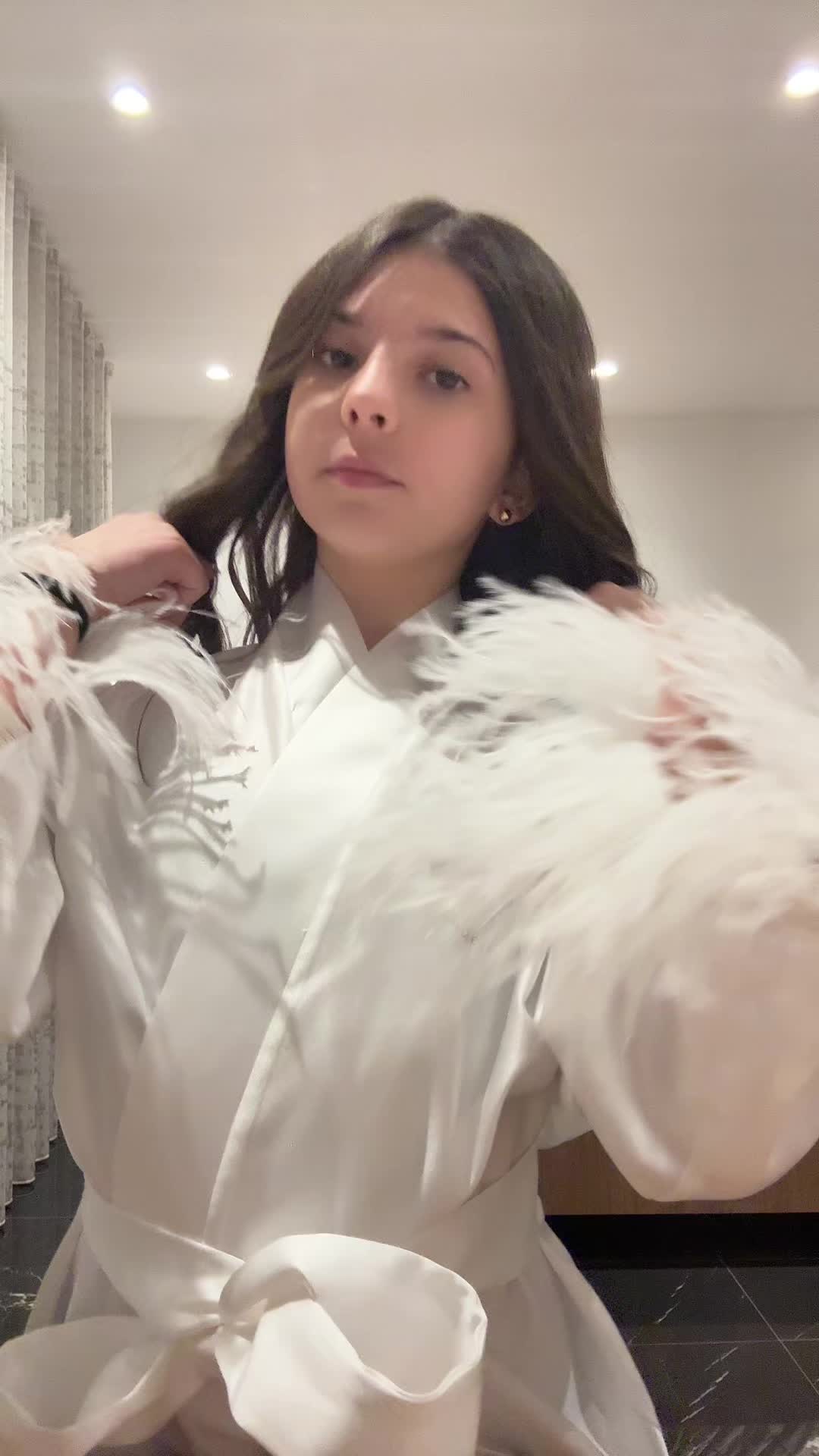 @Chloe Giordano