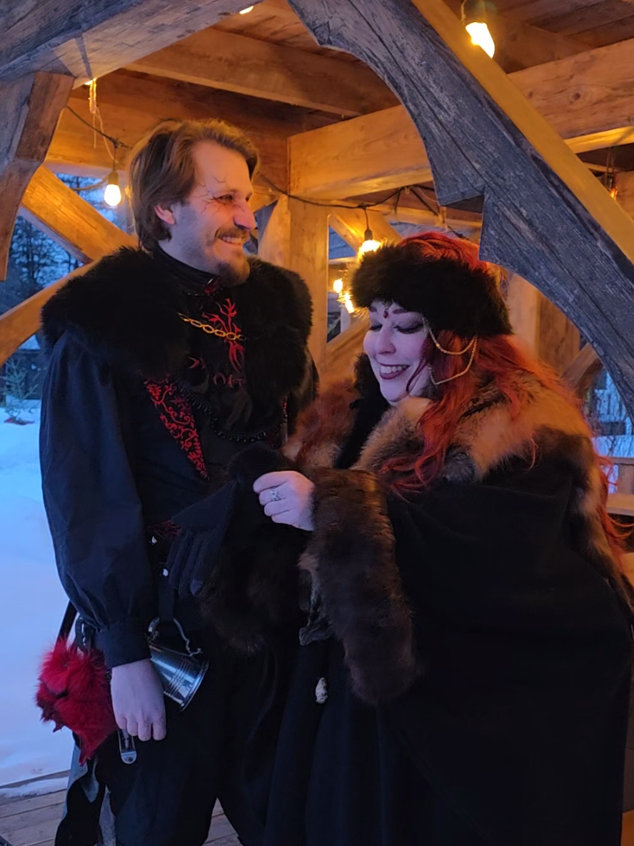 @LarpCouple