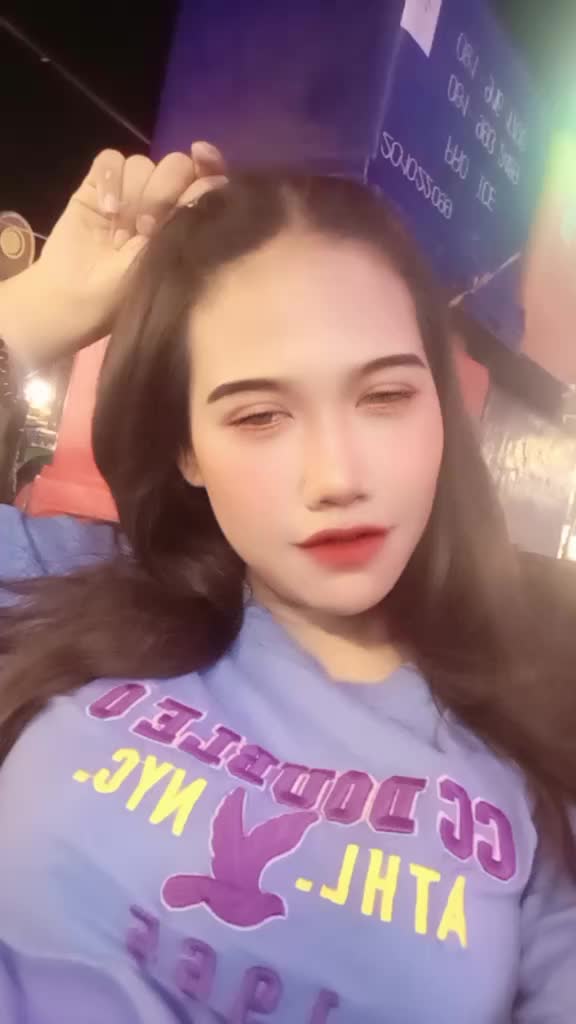 @ยินดีให้เสือก (โสด)😘😍😘