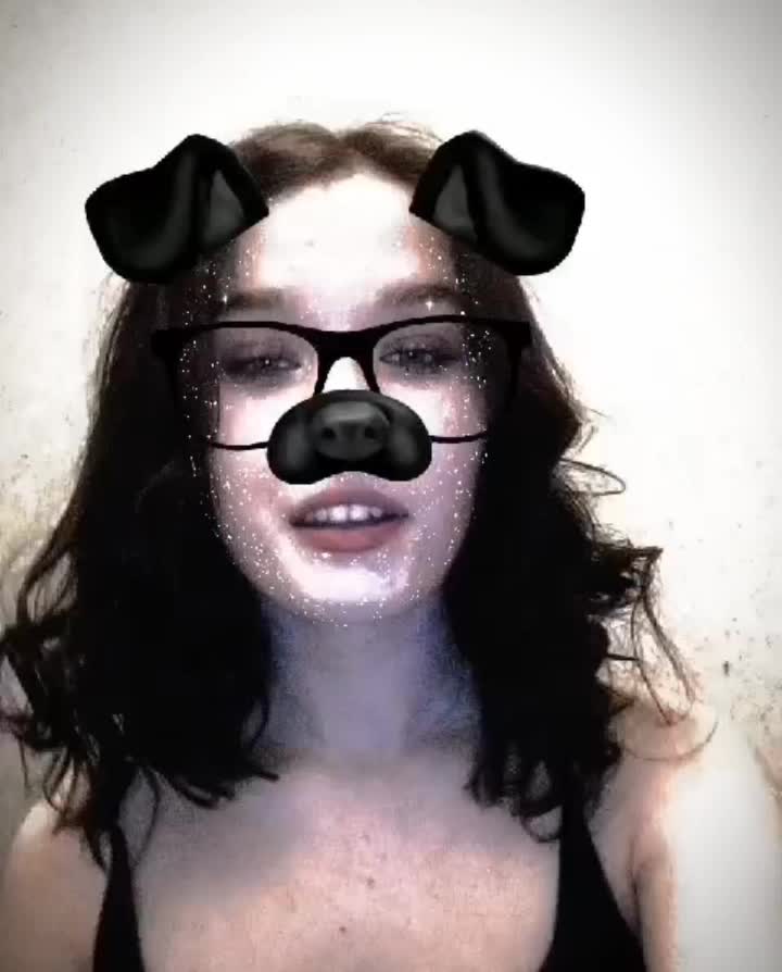@милана