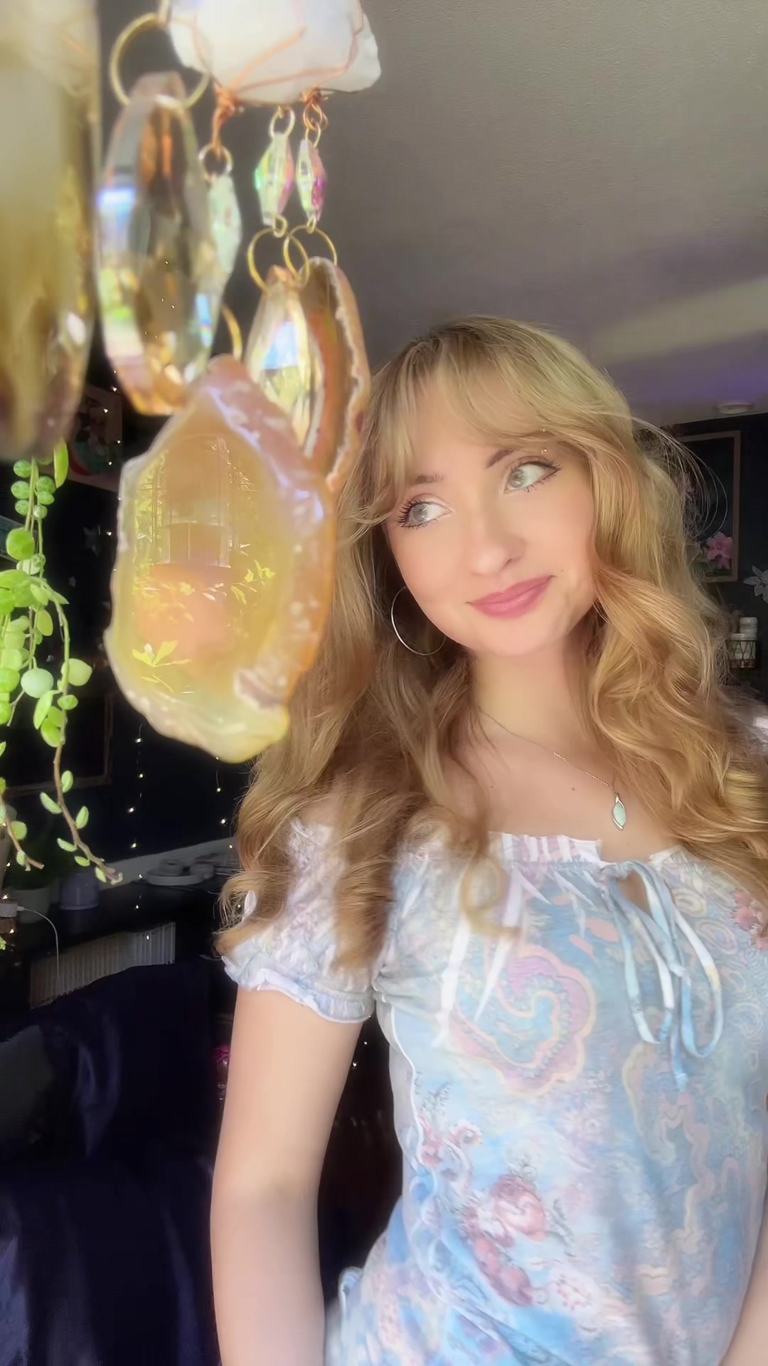 @Violet