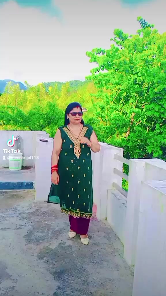 @meena