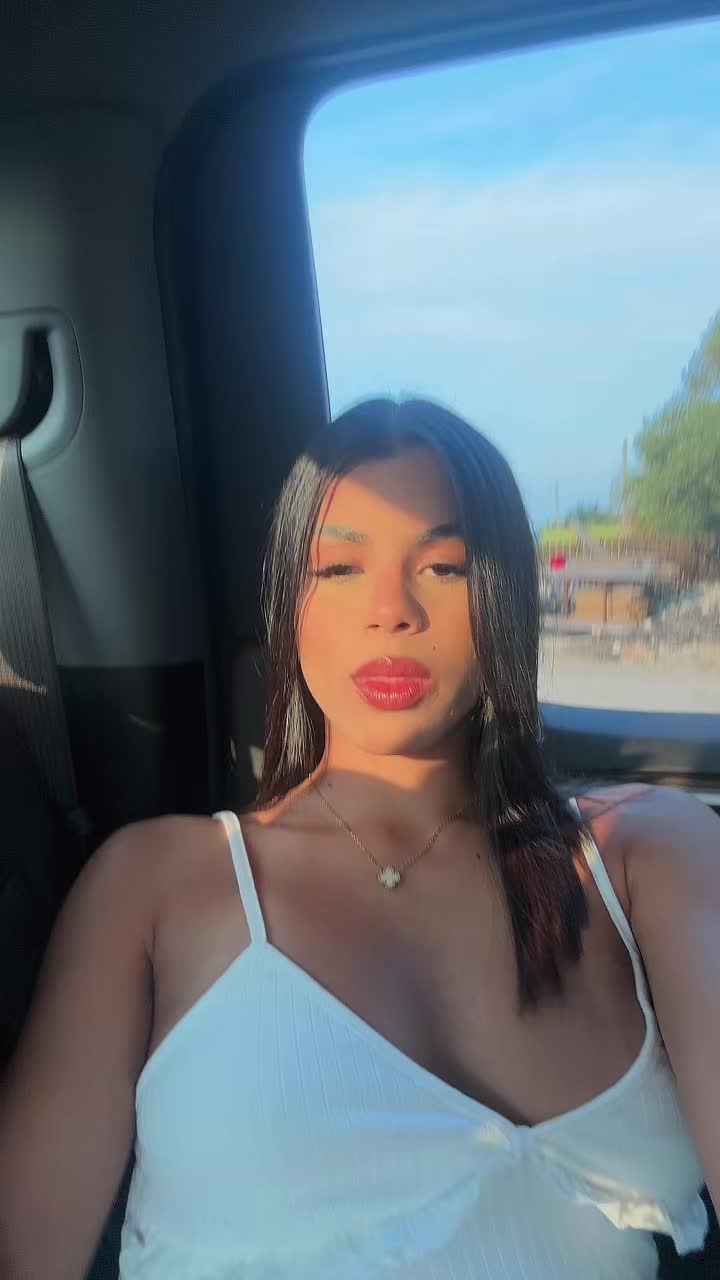 @naomi