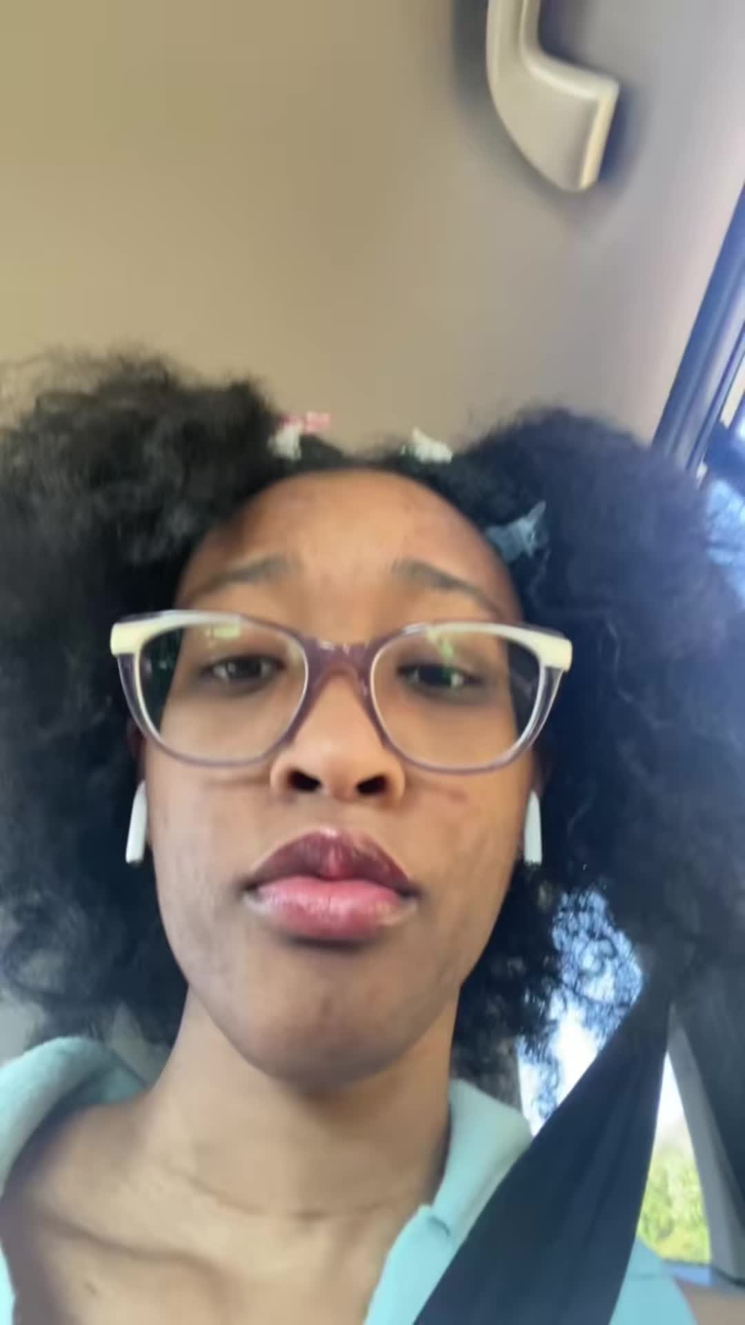 @Shayla