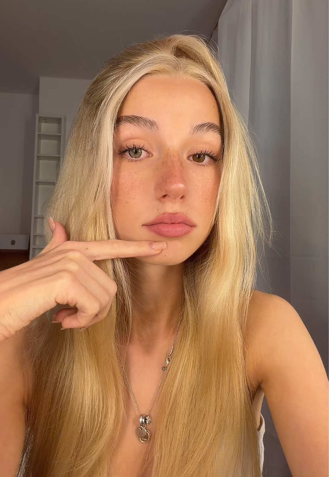 @𝑴𝑨𝑹𝑳𝑨🦦
