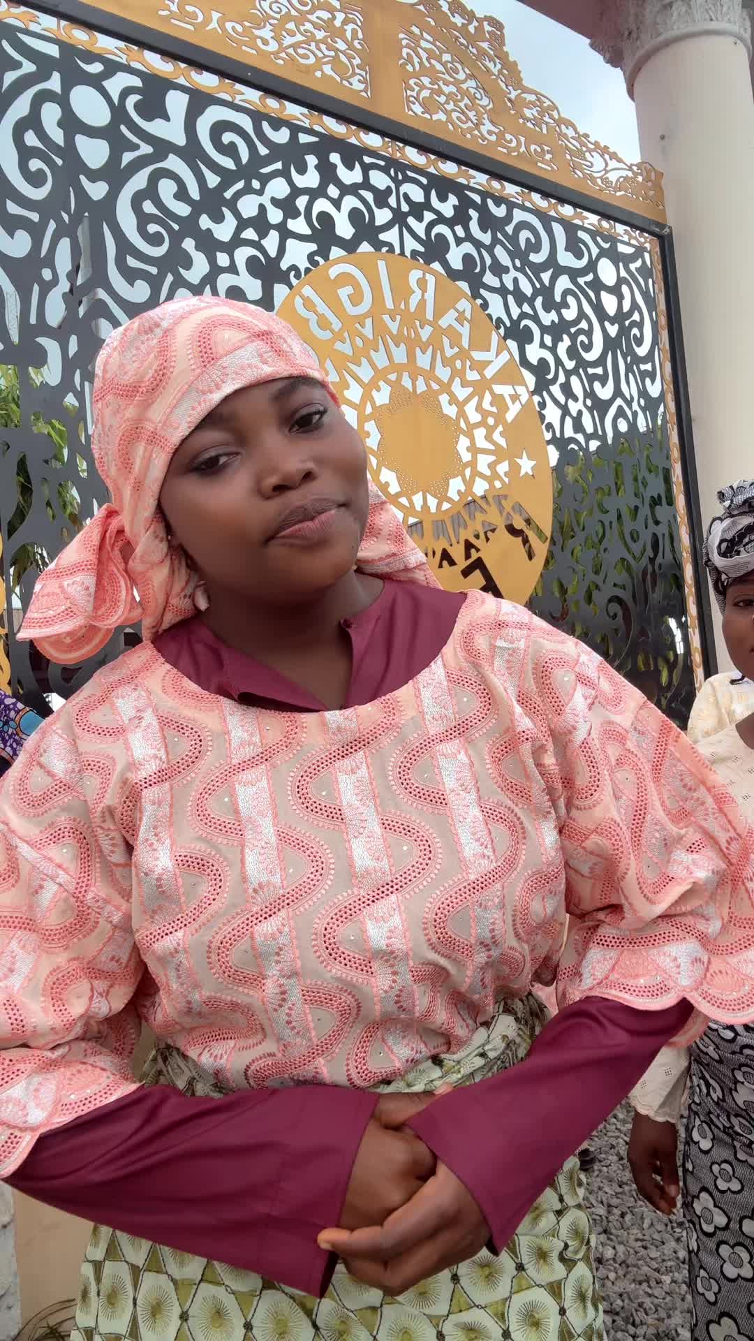 @QUEEN BEE HOMEWARES(sagamu)