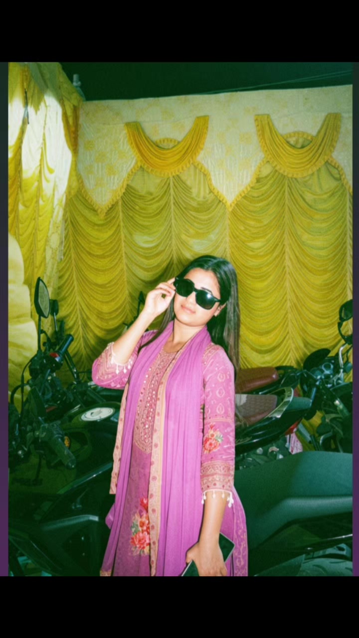 @❤Chandani sarraf❤