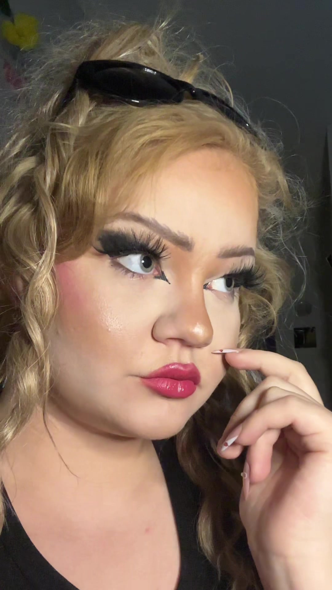 @t cup (as a drag queen) !! <3