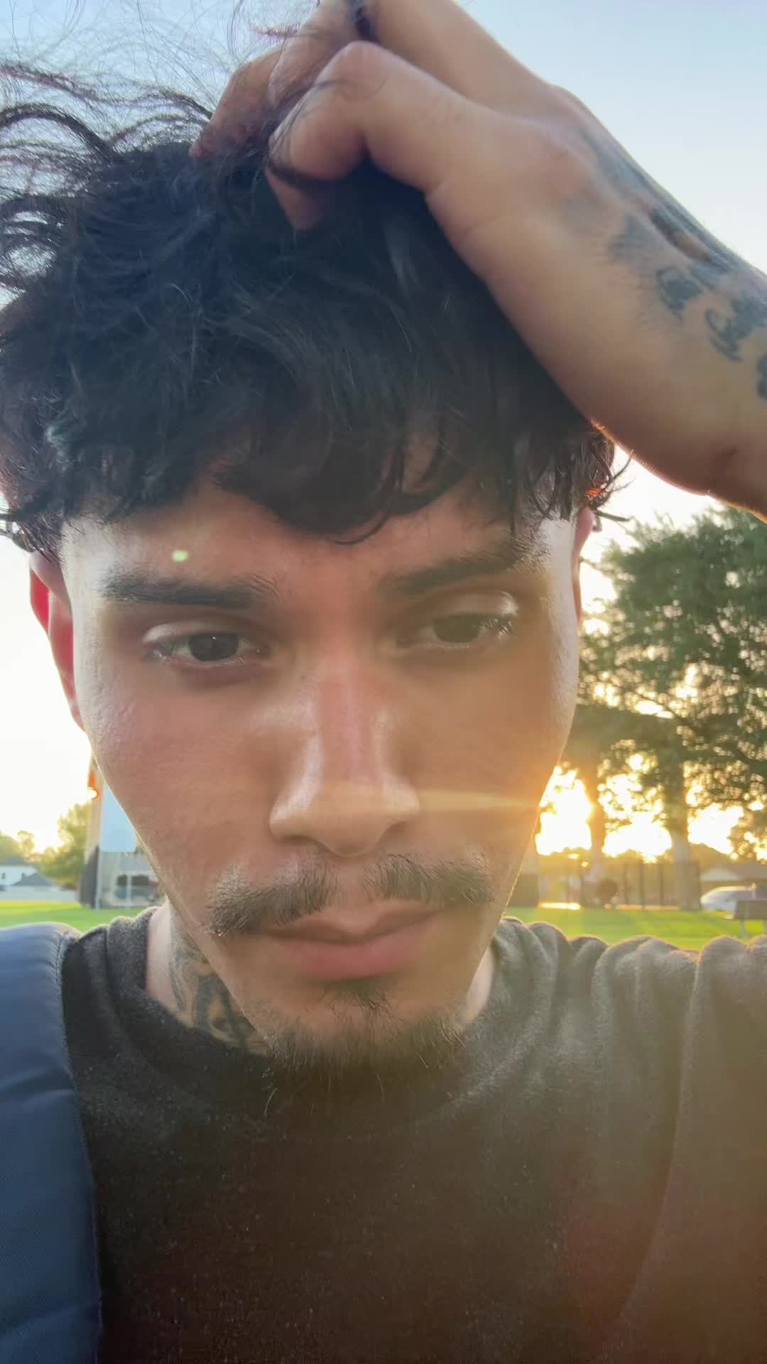 @e