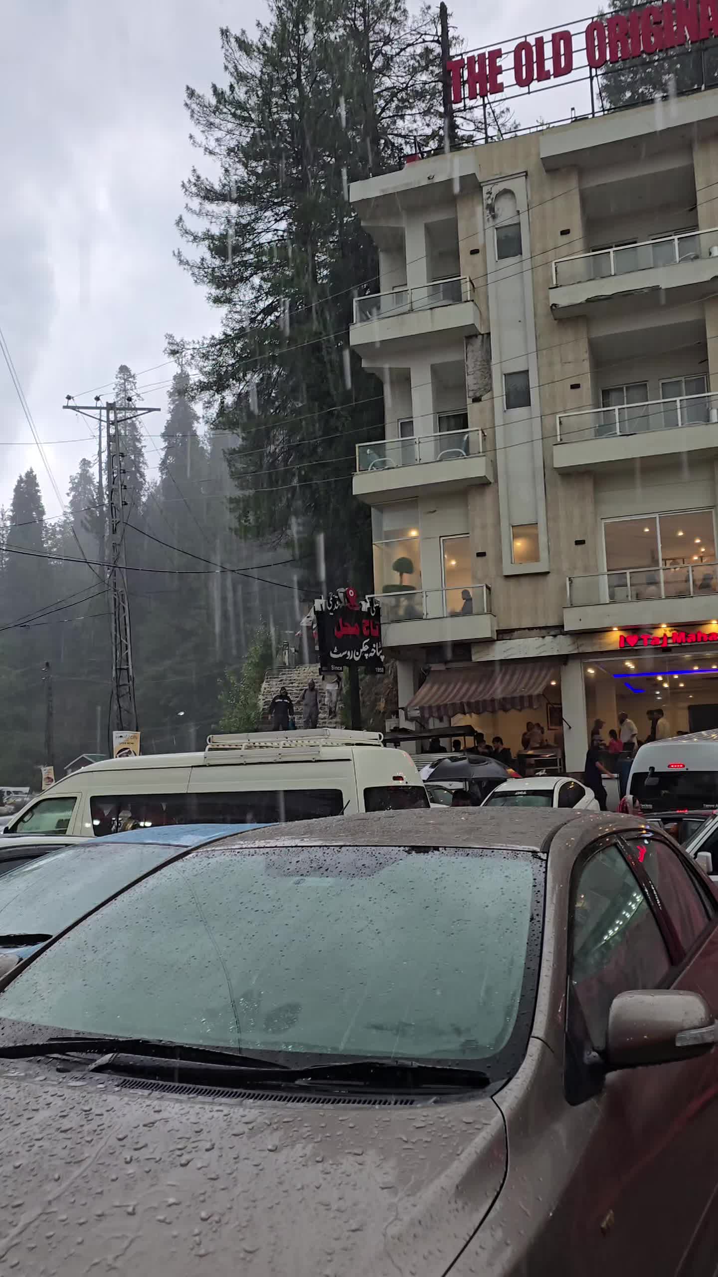 @Uzma Abbasi