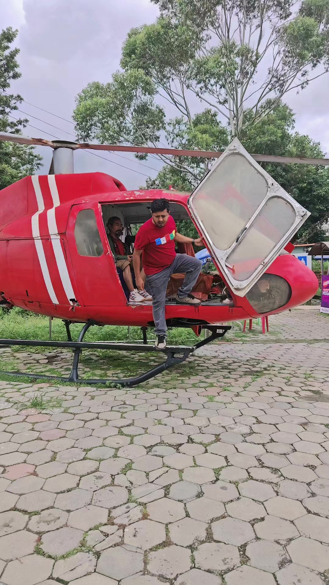 @A&ntilde;il&hearts;️🇳🇵