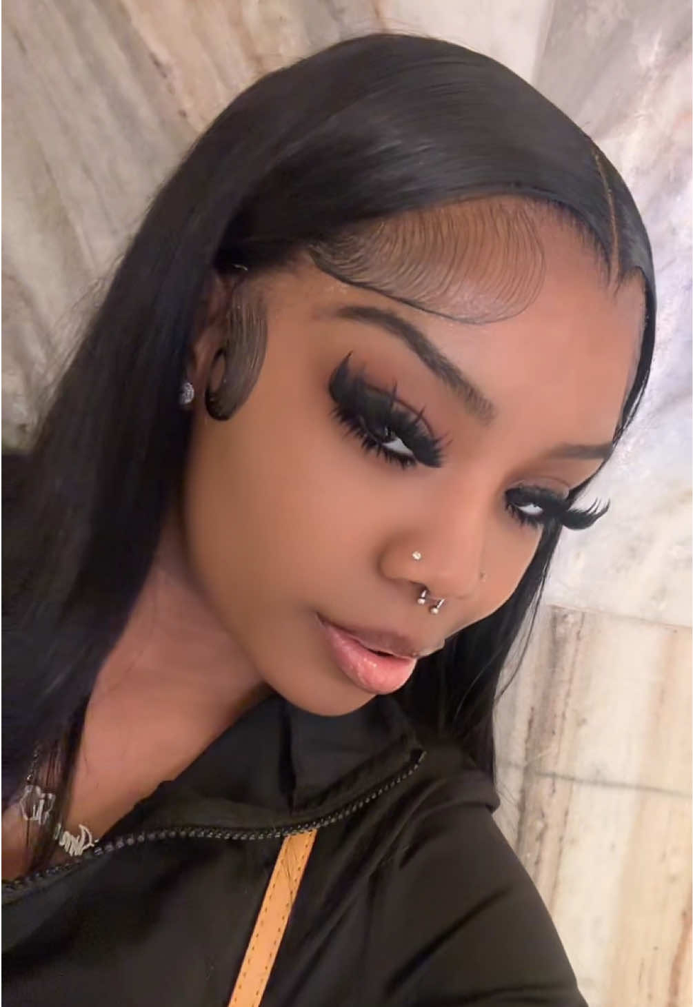 @𝐈'𝐦𝐚𝐧𝐢