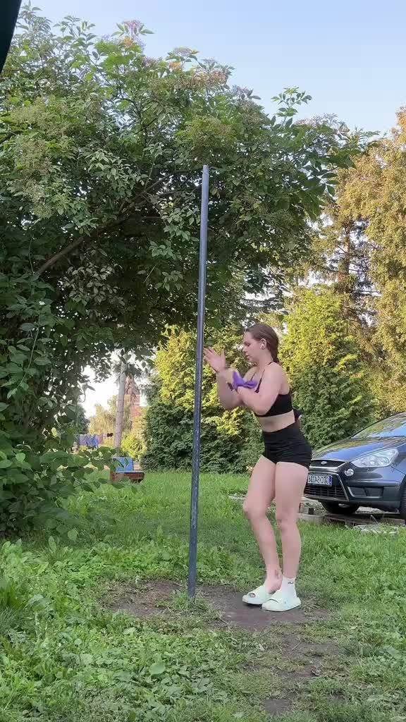 @_pole_flow_dance_pola_