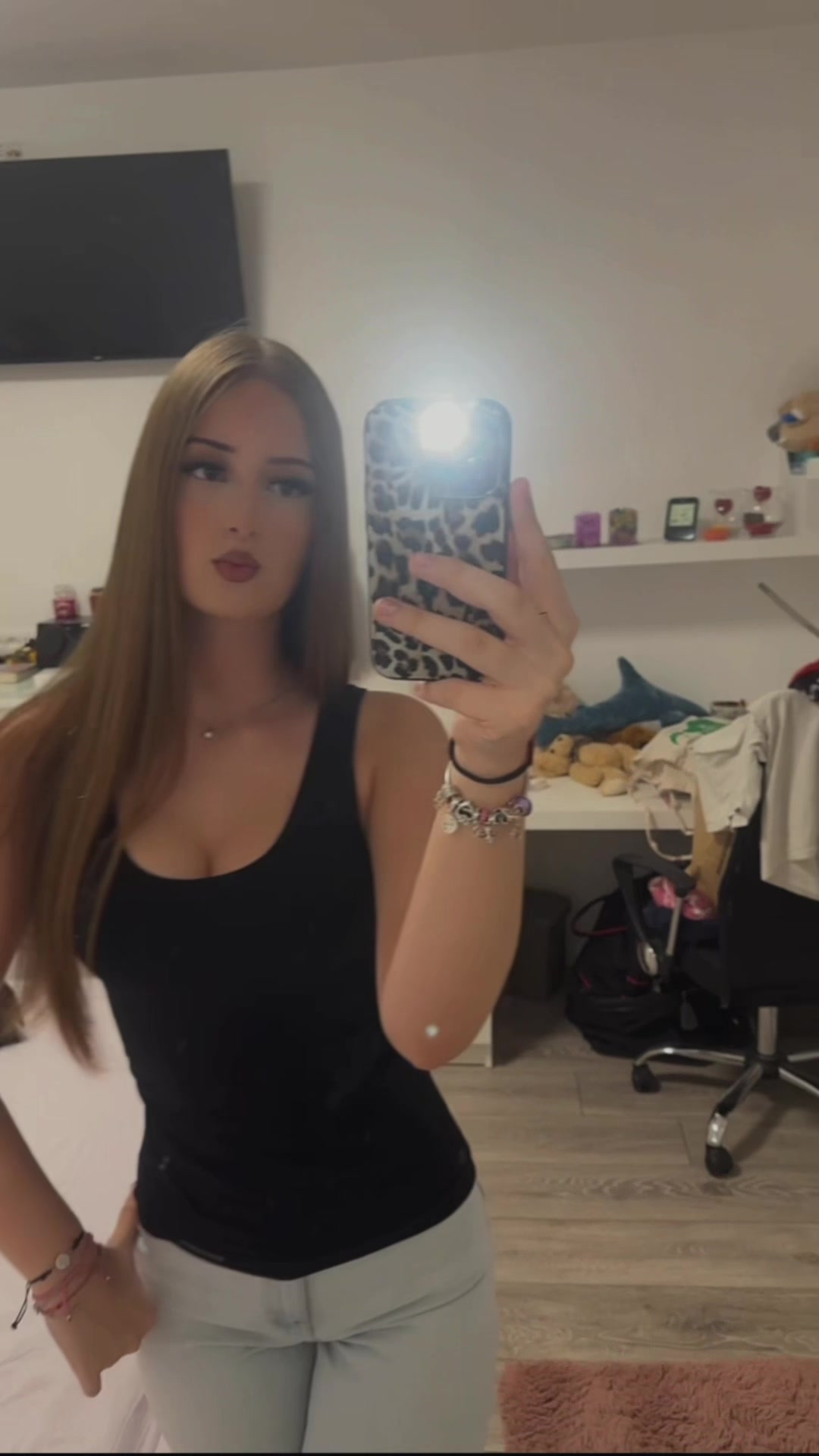 @linda