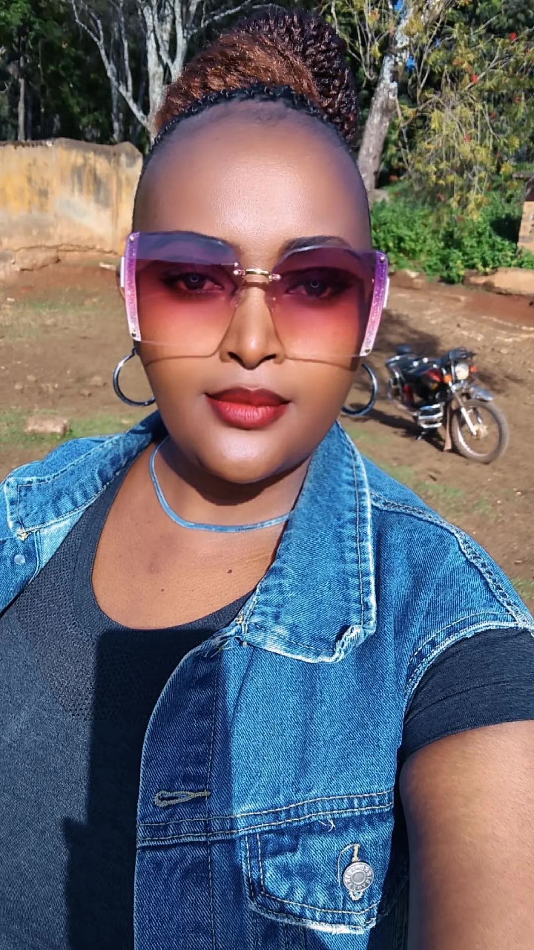 @𝗲𝘀𝘁𝗮_𝘁𝗵𝗲𝘀𝘁𝗮𝗿🎀🇰🇪