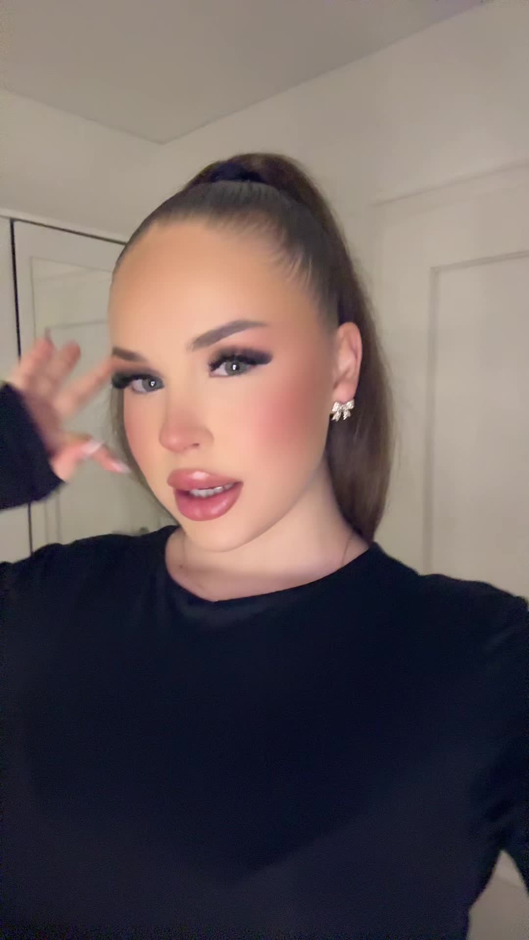 @vikyciaaaaa