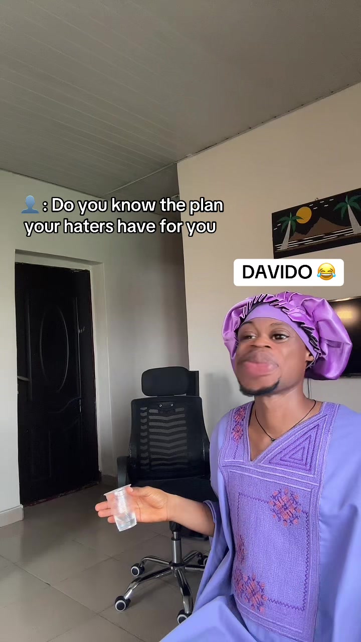 @finerona