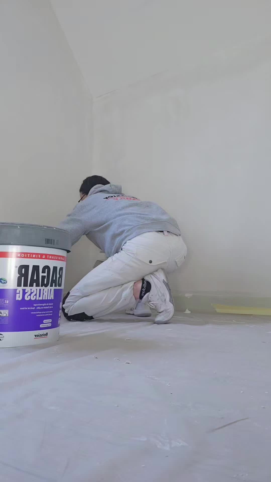 @Sàndriine la peintre 🖌👷♀️