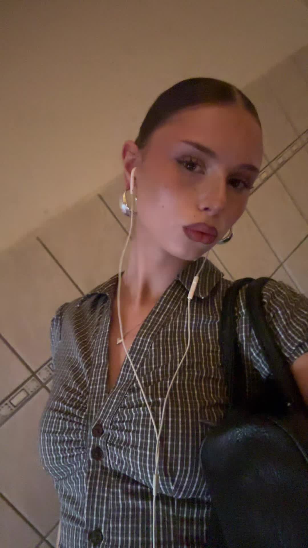 @llll