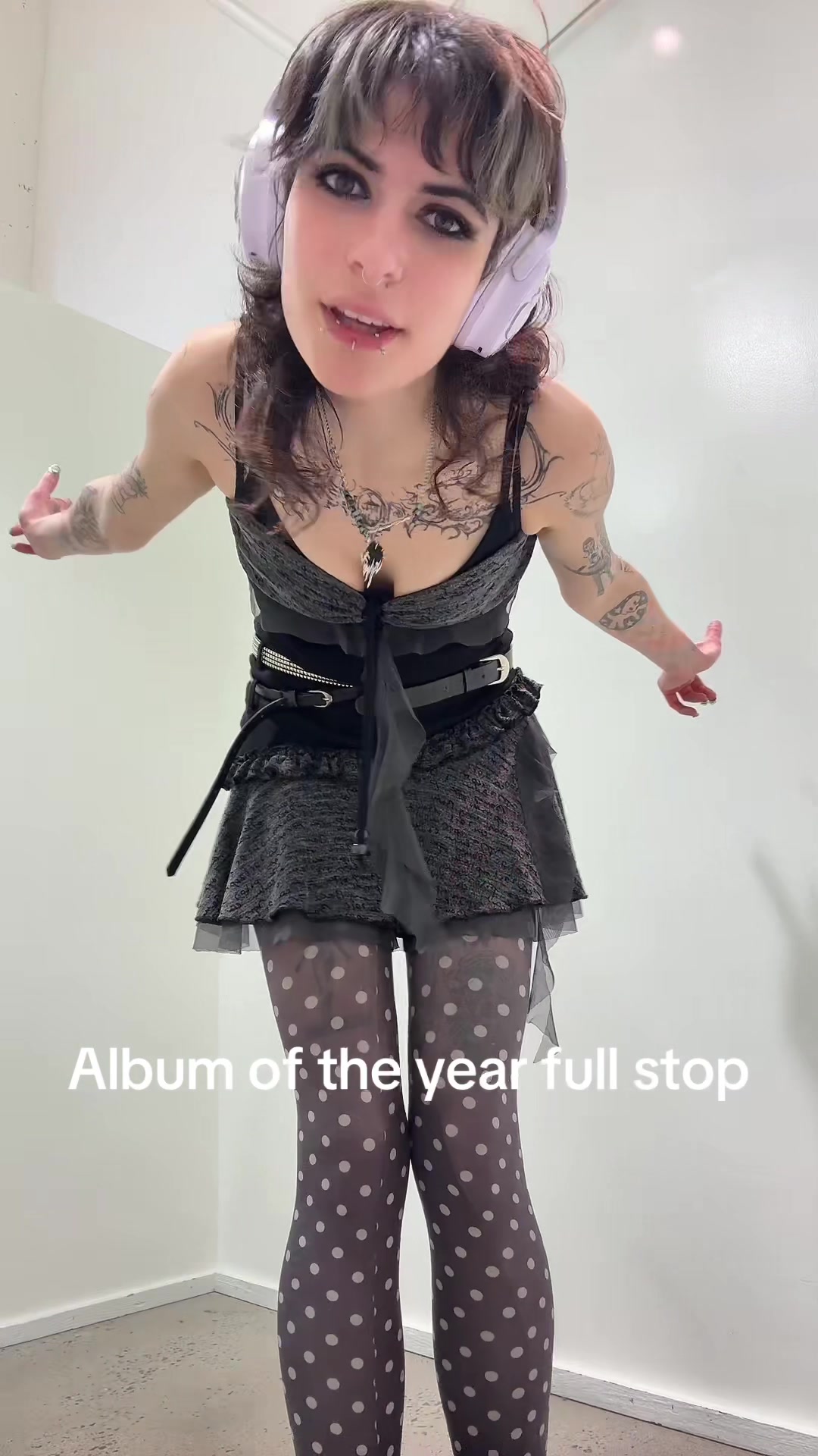 @n0time2flirt