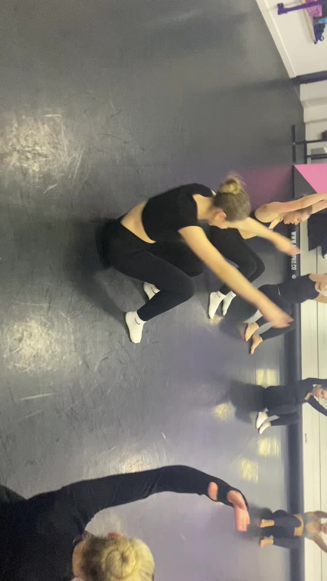 @steppinout