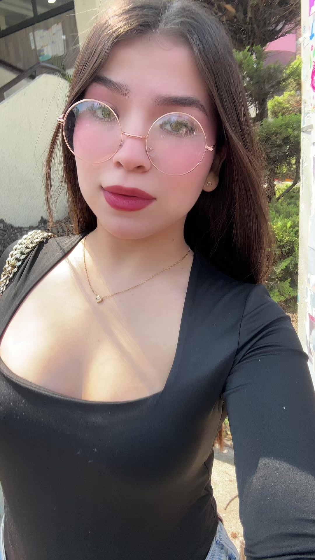 @𝒜𝓃𝓉𝑜𝓃𝑒𝓁𝓁𝒶