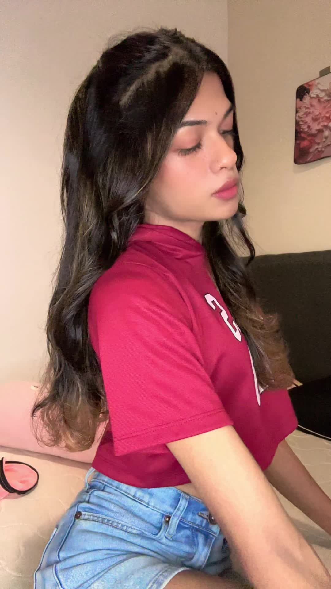 @nishaa🤍👀