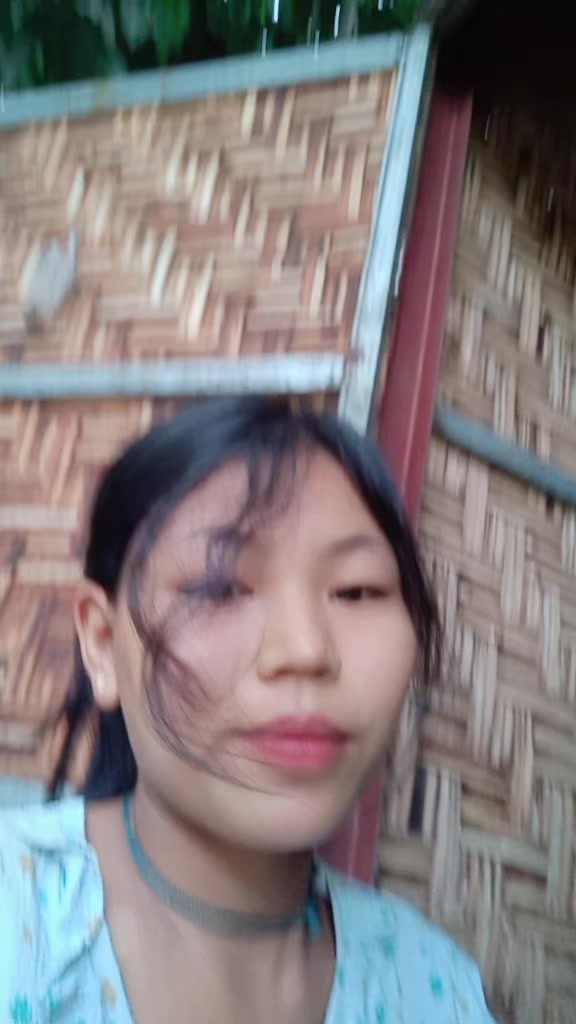 @ေရဦးသူ ေလး🥰