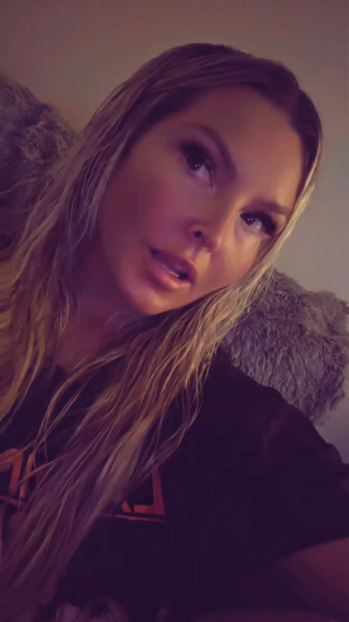 @Angela ๐