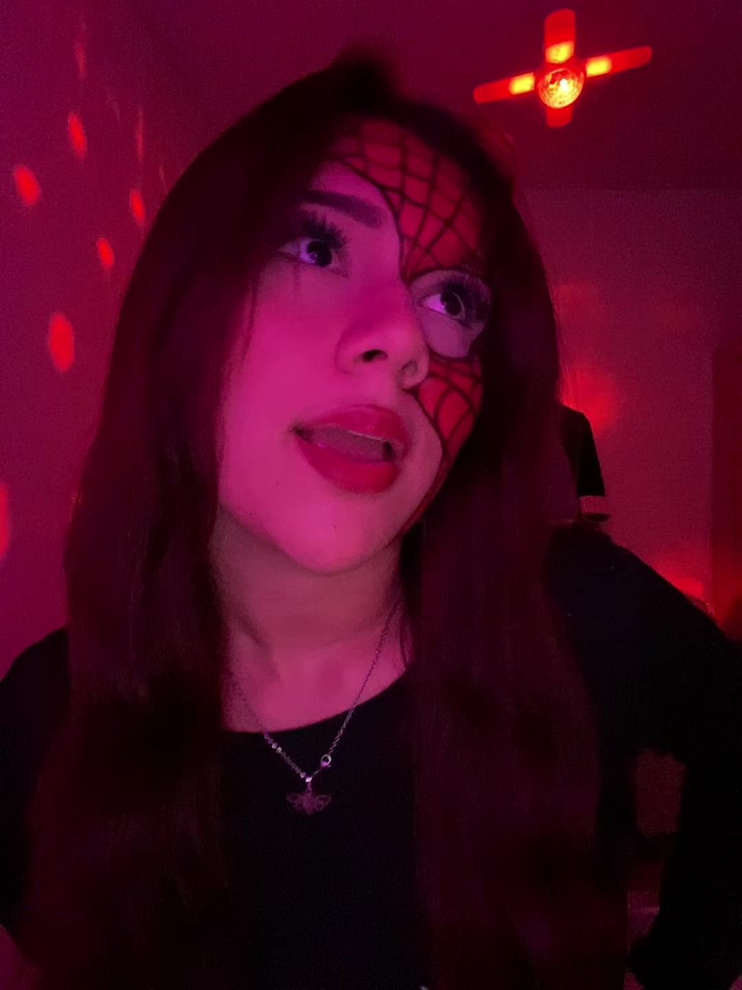 @ᬐ 스테파니 💗🖇️