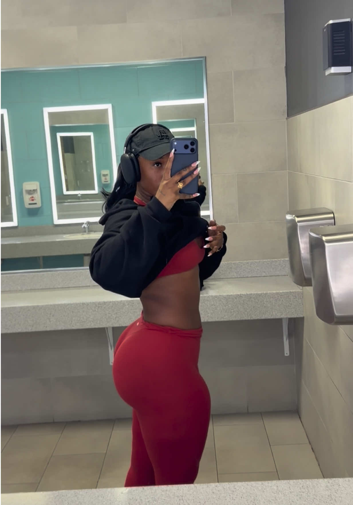 @Akeyla