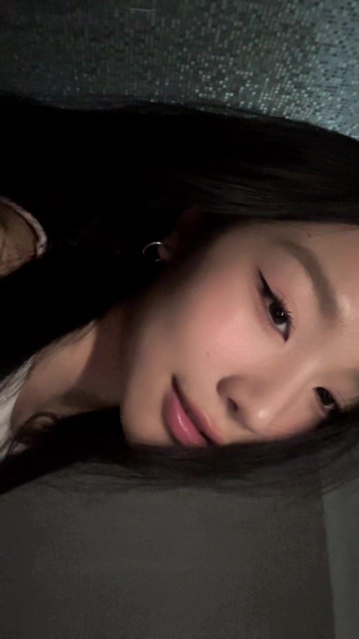 @mojimojuii