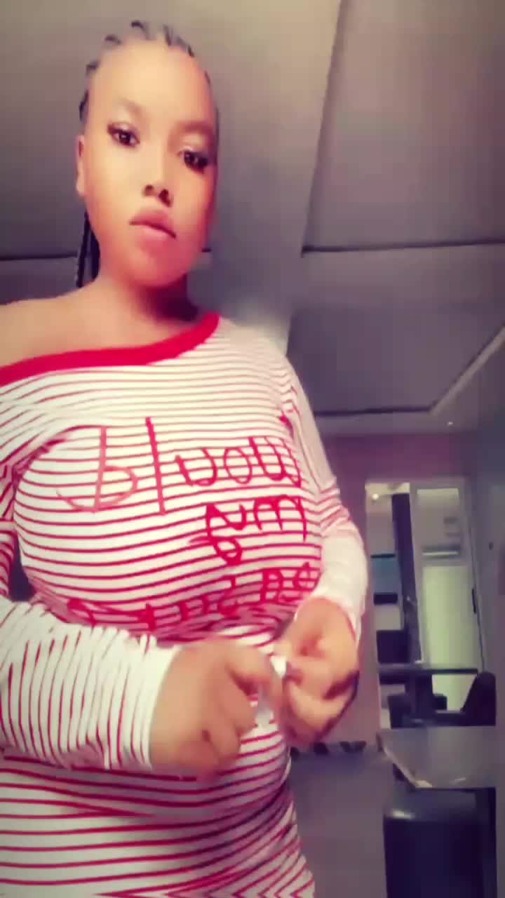 @꧁𝓣𝓲𝓽𝓲 ꧂🥹❤️