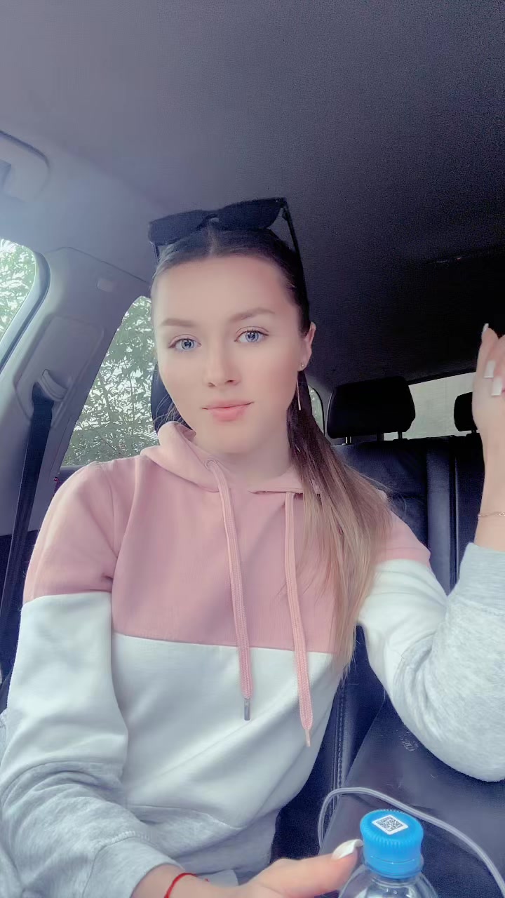 @oliviak545