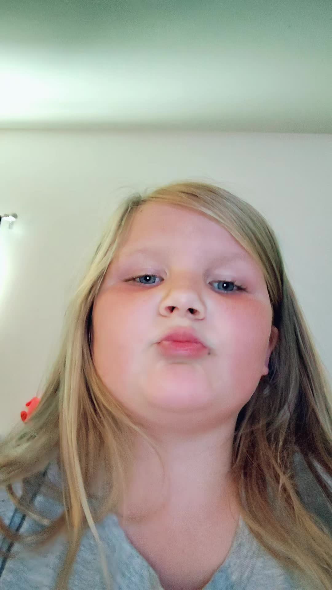 @macaroon Emmy