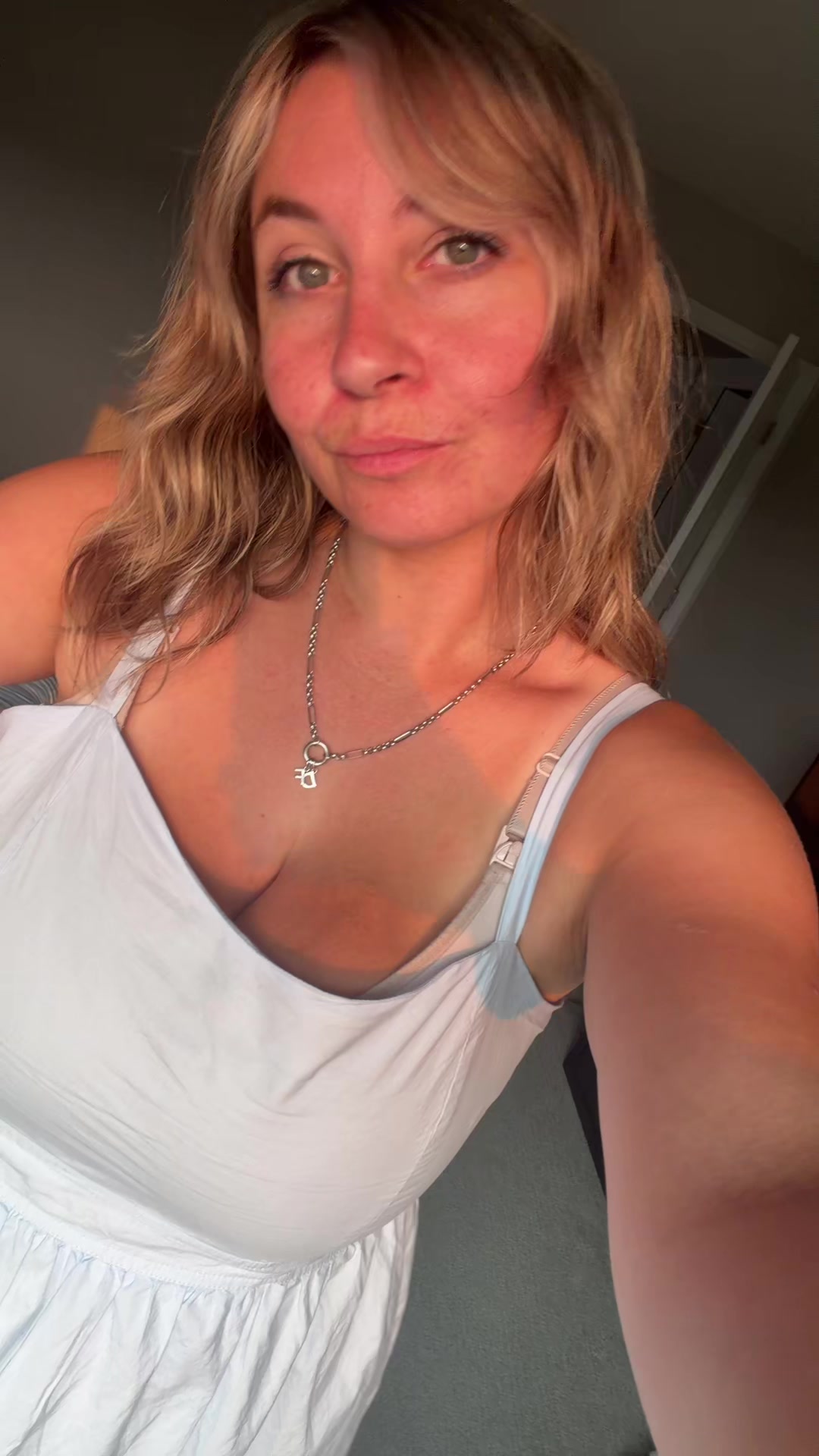 @Rhiannonaxo
