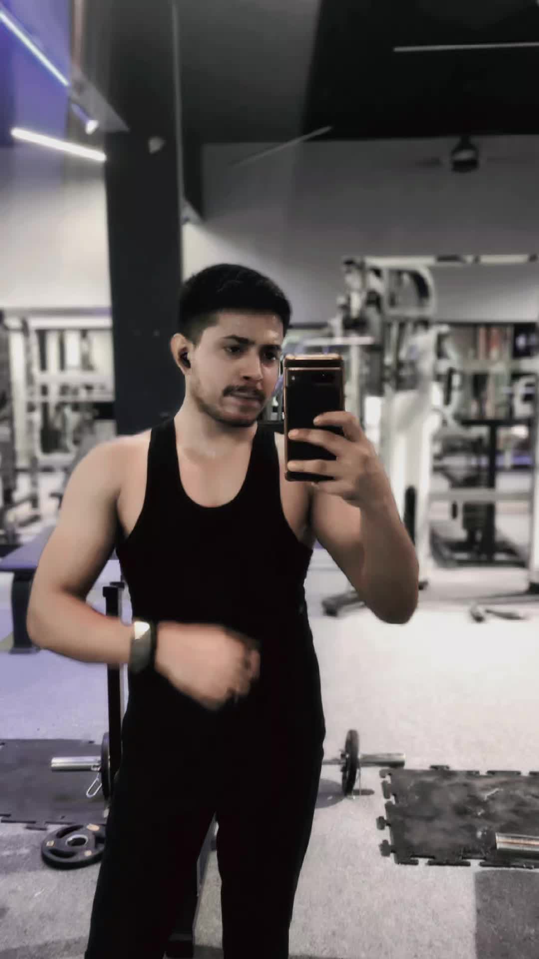 @ℕ𝕠 𝕆𝕟𝕖 🦅