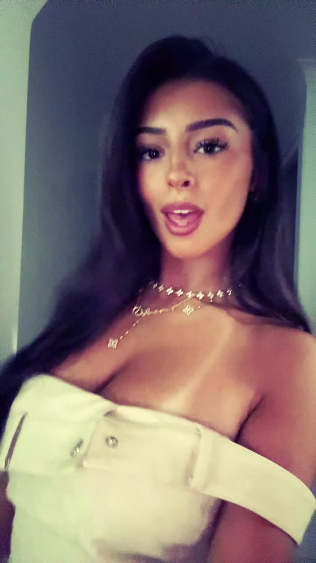 @Melissa 🇦🇱