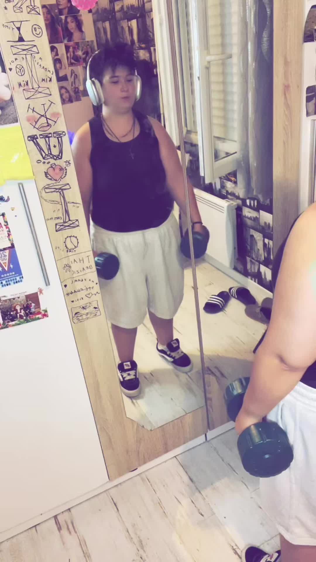 @YᑌKOᑎ