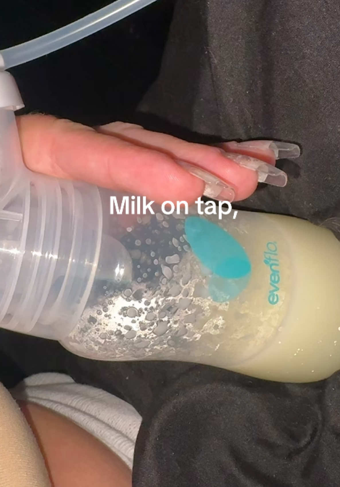 @THATCOOLMOMG