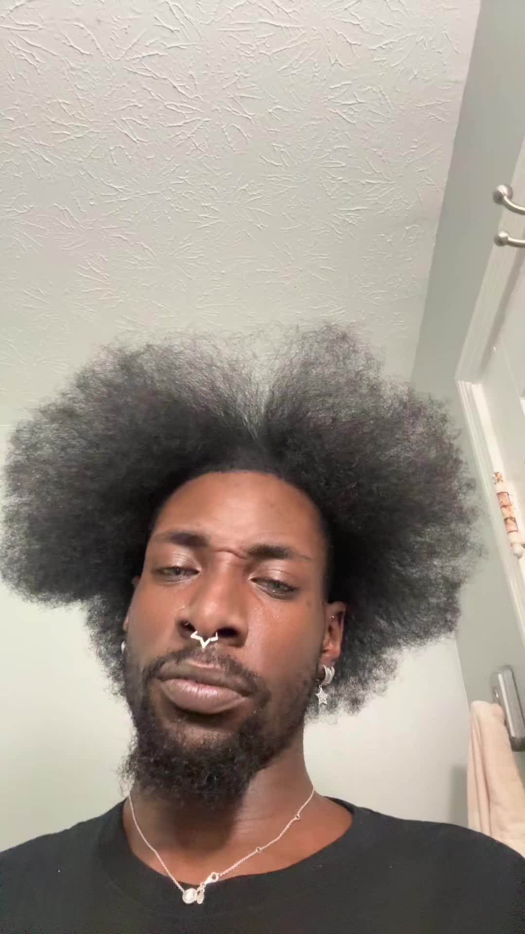 @satch.theeartist