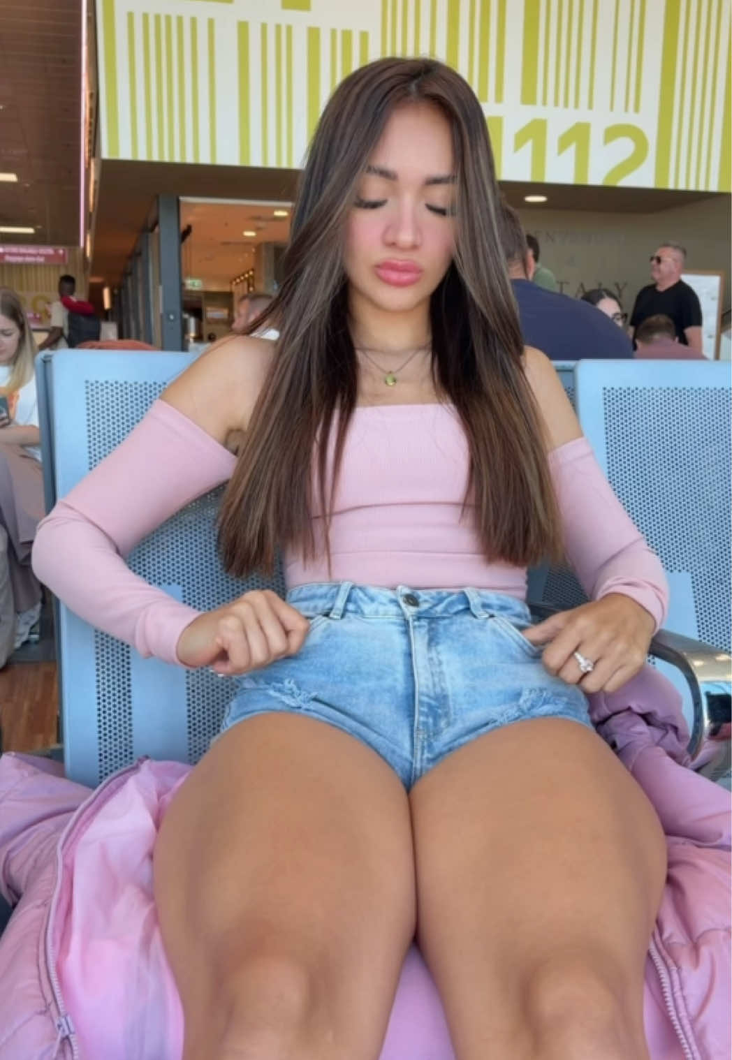 @Ellangel0