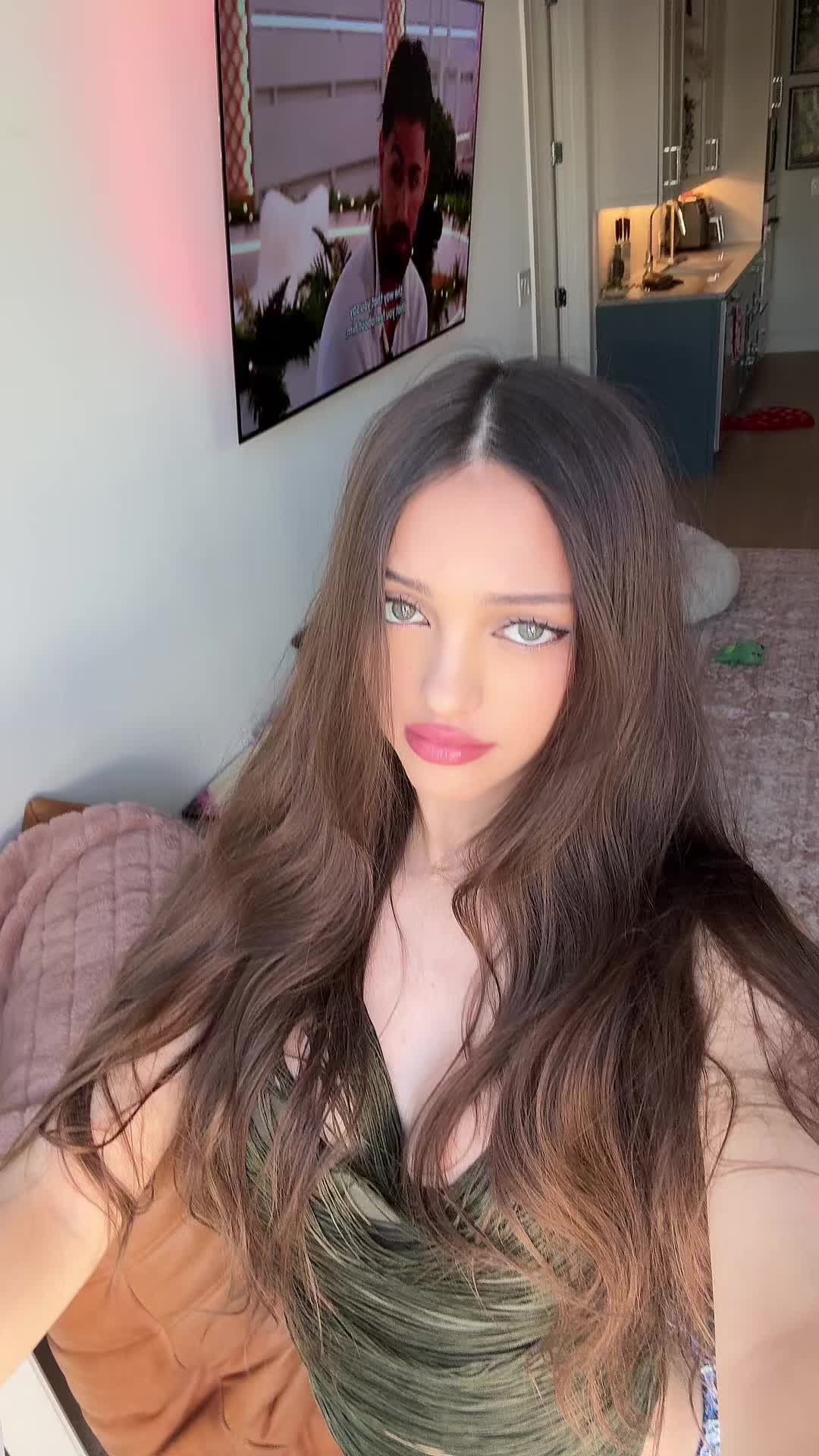 @senyahardinn