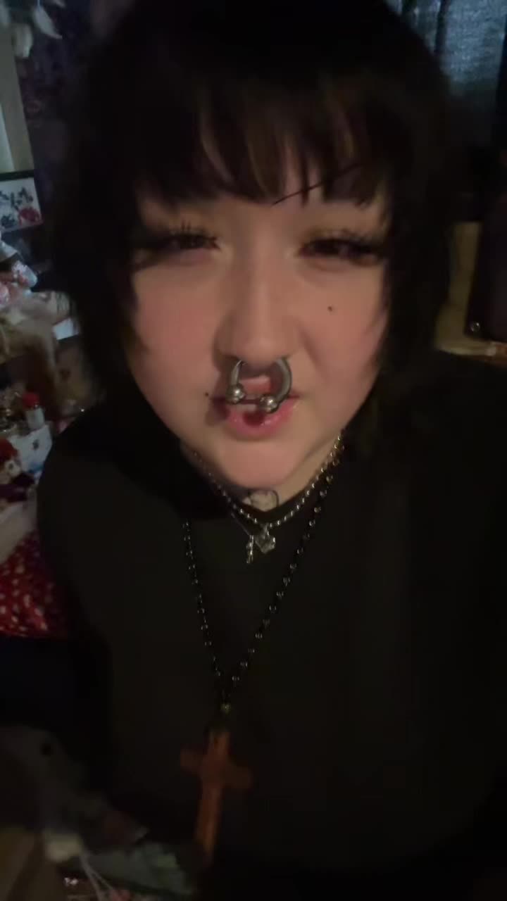 @Reyn🦇