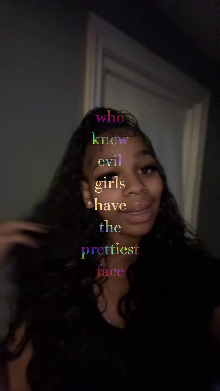 @miss aquarius💸