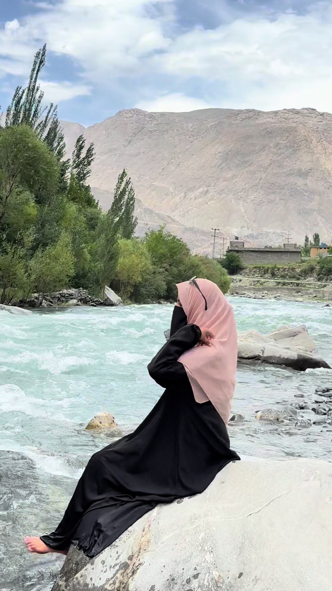 @Iqraqayyumjanjua